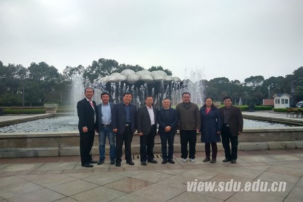 上海和苏州校友会对接青岛校区绿化工程捐赠项目