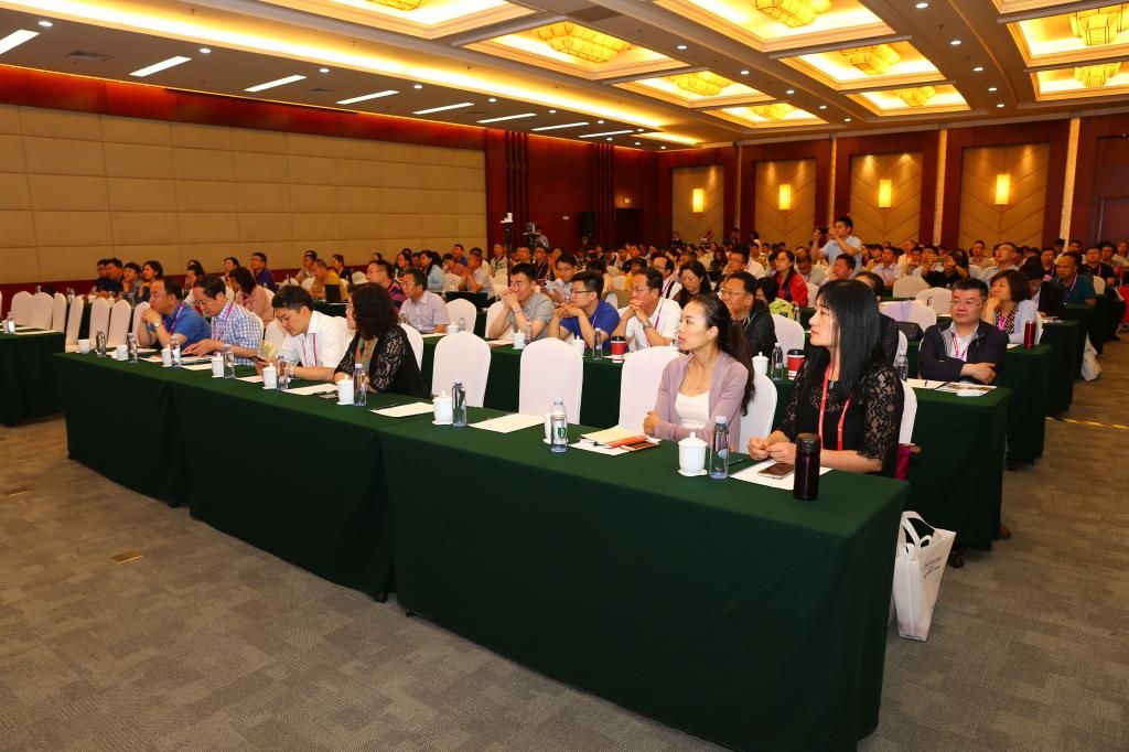 云南大学等承办第二届“一带一路”国家教育高峰论坛